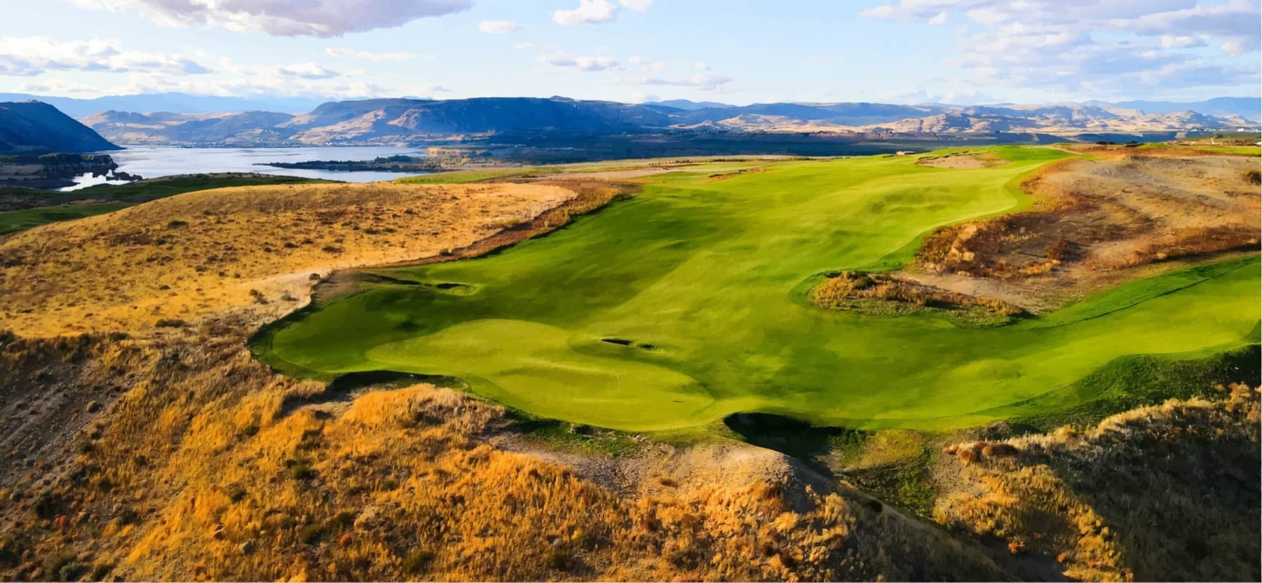 Scarecrow's green complexes stacked against the Columbia River valley