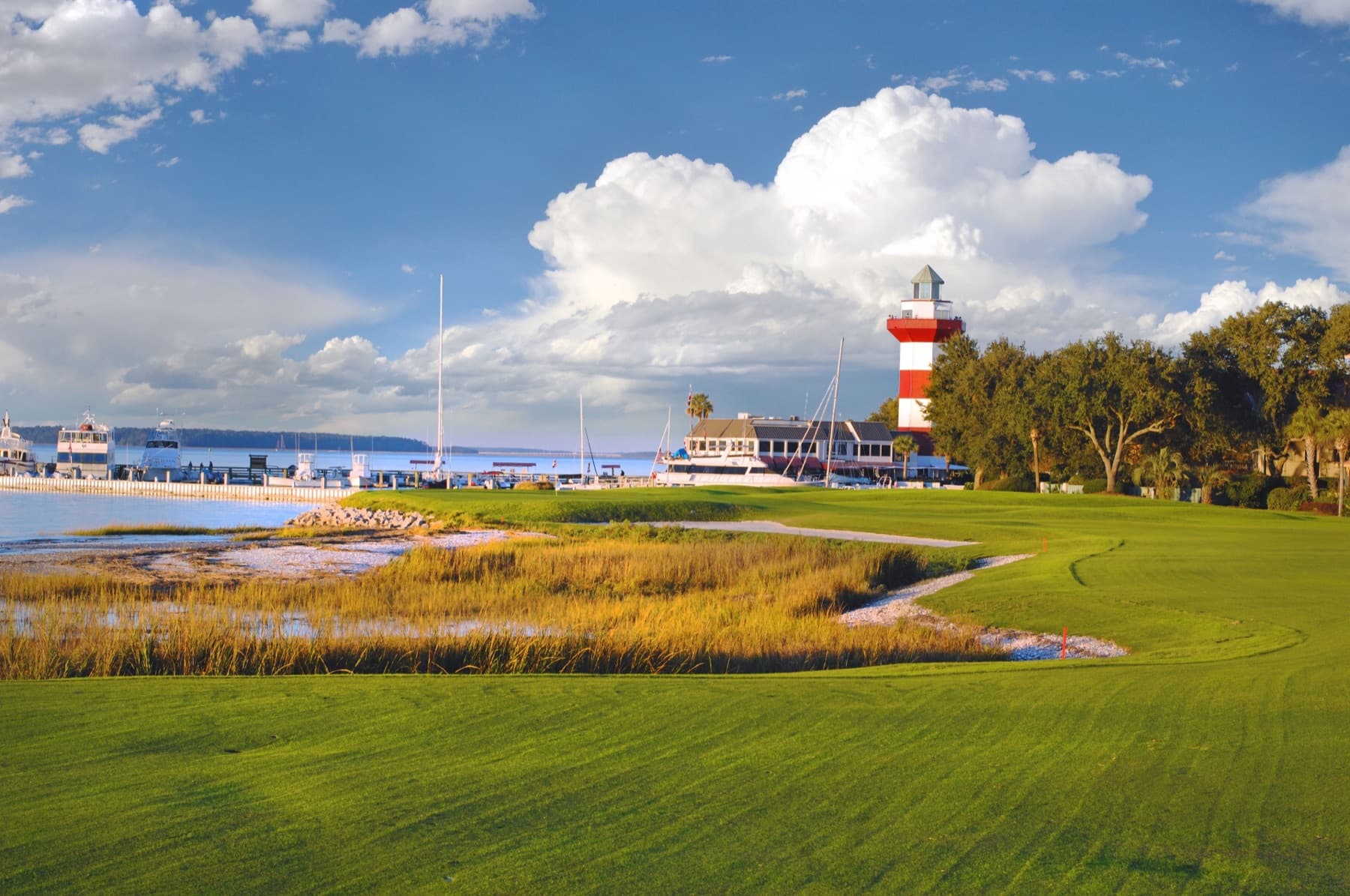 the 18th green beneath the Harbour Town lighthouse