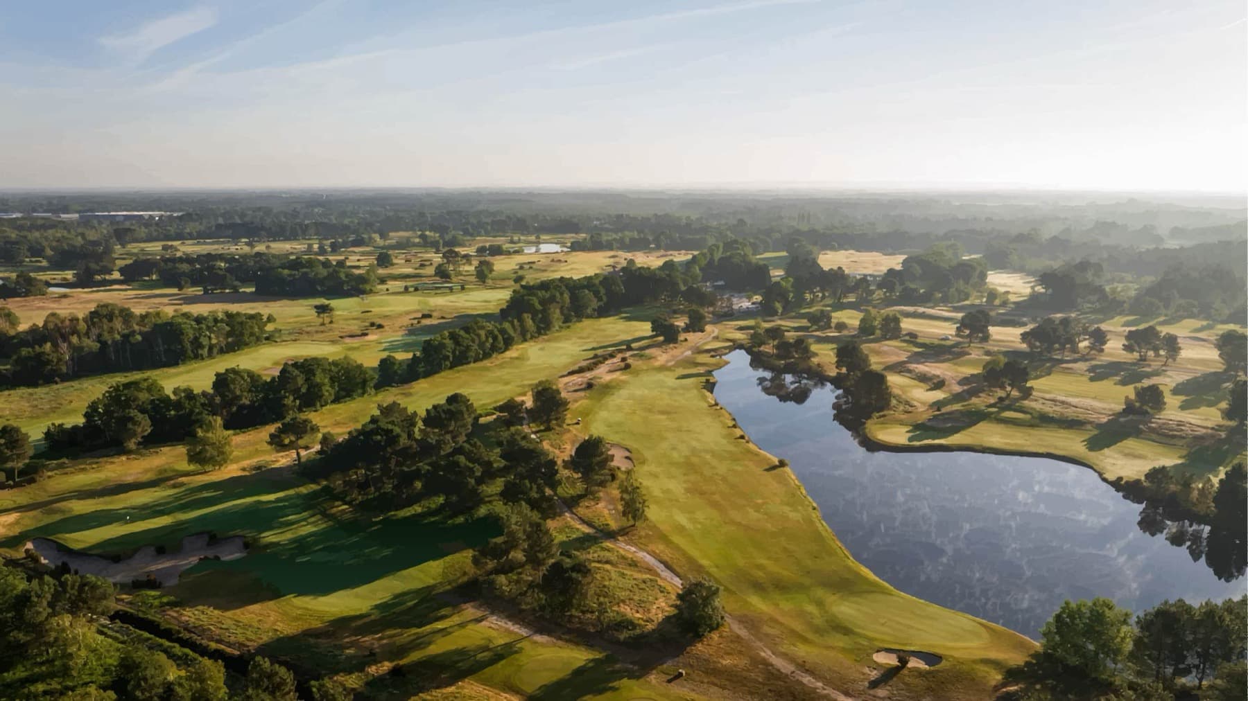 Morning light over Vignes' lakeside finish