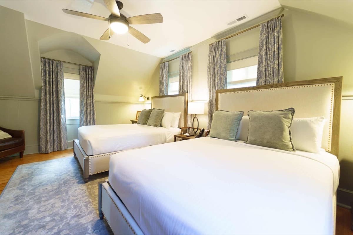 The Magnolia Inn — inside